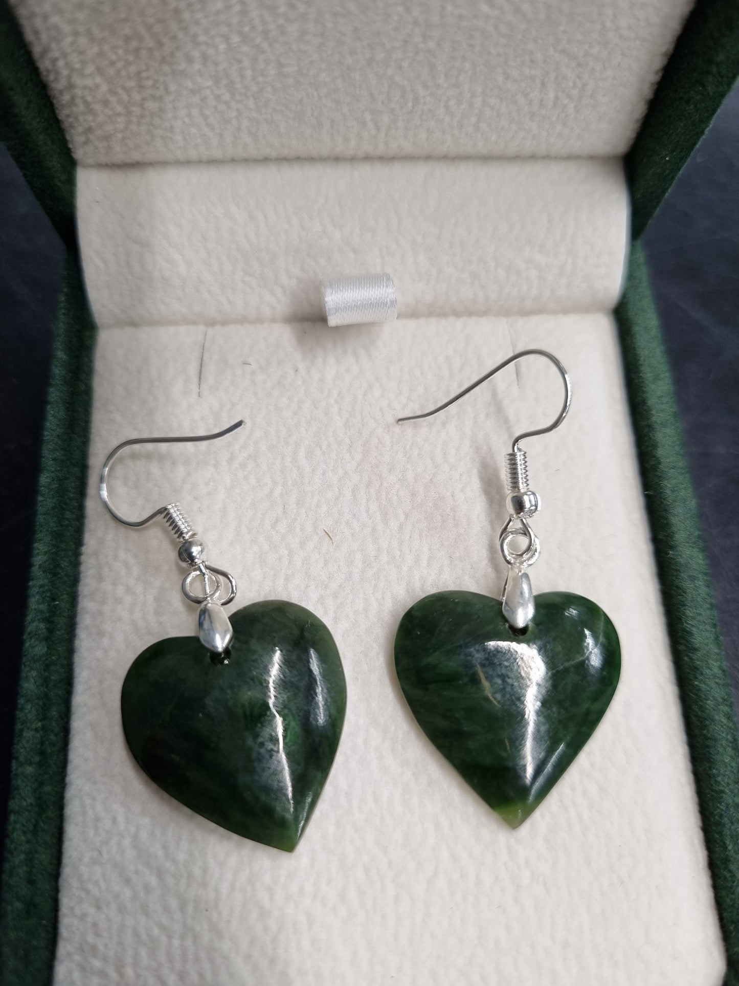 Jaslin Greenstone - Heart Earrings 20mm