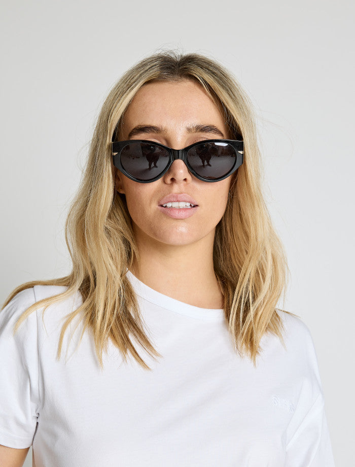 Stella + Gemma Calypso Sunglasses - Black