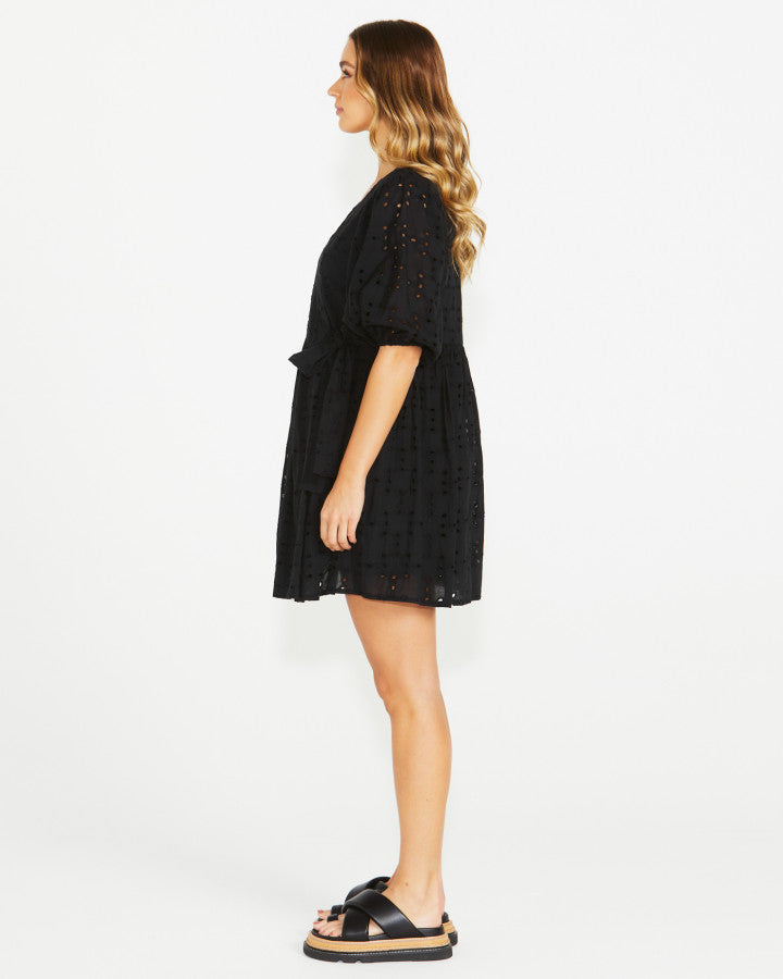 SASS Kirby Wrap Dress | Black